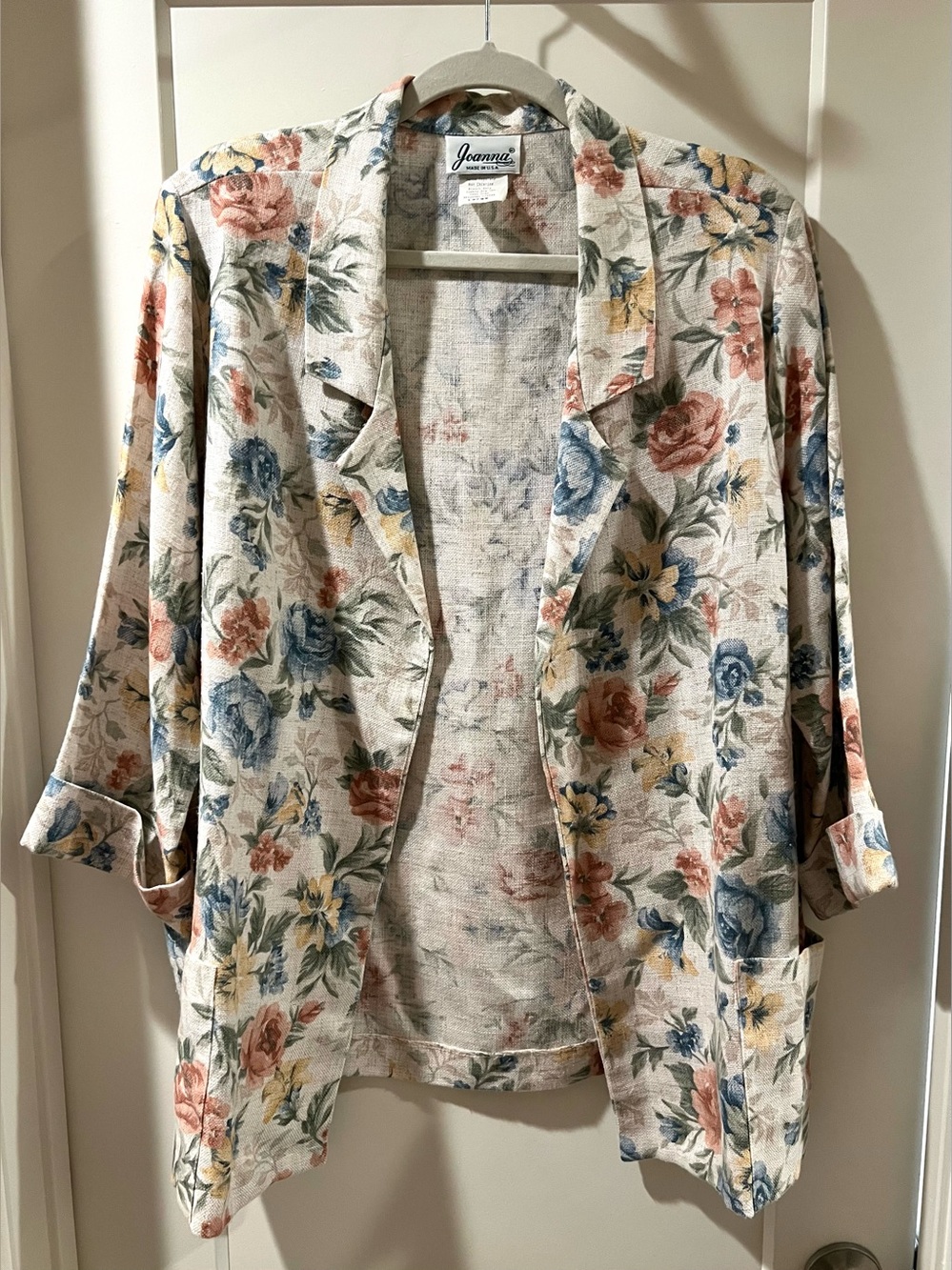 Joanna Vintage Floral Linen Blazer - Picture 5 of 11